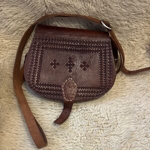 Vintage-Style Brown Leather Crossbody Bag